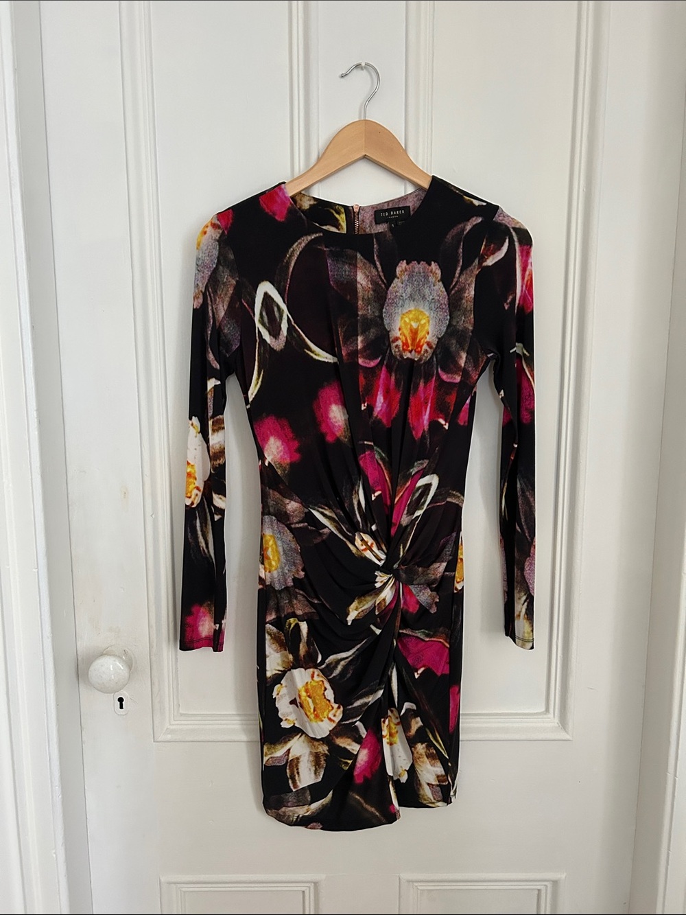 Ted Baker Black Floral Twist-Knot Long-Sleeve Dress